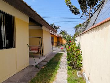 Cómoda Casa En Inmejorable Ubicación