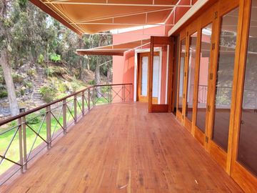 LA PLANICIE, ACOGEDORA CASA RODEADA DE NATURALEZA