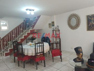 Venta Hermosa Casa Urbana En Lima - San Juan De Miraflores