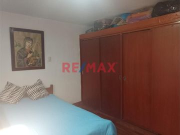 Venta Hermosa Casa Urbana En Lima - San Juan De Miraflores
