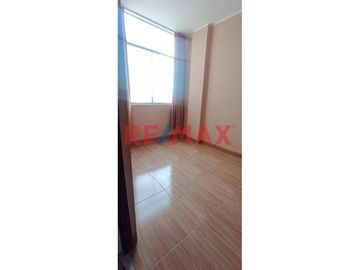 Alquiler De Dpto De Estreno En 2Do Piso - Urb.Miraflores Boulevard Park Plaza // ID: 1118676