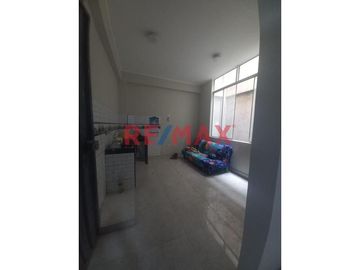 Casa Comercial Con Sotano