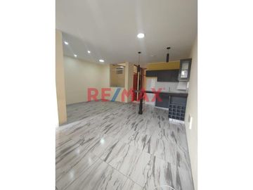 Alquiler De Dpto En Primer Piso En Urb.Boulevard Park Plaza // ID: 1118663