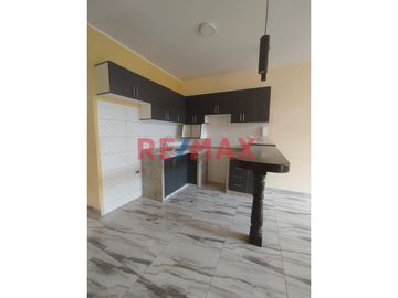 Alquiler De Dpto En Primer Piso En Urb.Boulevard Park Plaza // ID: 1118663