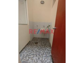 Alquiler De Dpto En Primer Piso En Urb.Boulevard Park Plaza // ID: 1118663