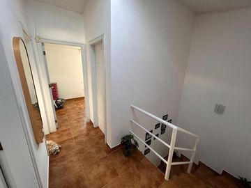 COMODA CASA EN SECTOR EXCELENTE TUMBACO