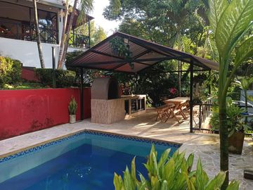 CABAÑA AMOBLADA CON PISCINA,HERMOSA VISTA EN MINCA SANTA MARTA.