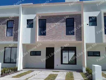 Casa de 3 recámaras en exclusiva privada de solo 23 casas, a solo 35 minutos de #CDMX.