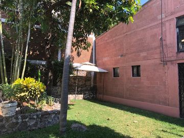 VENTA DE CASA Y BODEGA EN LA COLONIA PROGRESO EN JIUTEPEC, MORELOS.