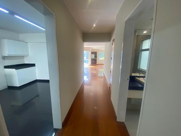 FLAT VISTA EXTERNA, CON BALCON TIPO TERRAZA, ASCENSOR DIRECTO, 3DORM C/ BAÑO INCORP. C/U