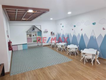 Vive En La Zona Mas Centrica De San Isidro, Con Acceso A Avenidas Principales Como Javier Prado Y Salaverry, A Pocas Cuadras Del Real Plaza De Salaver