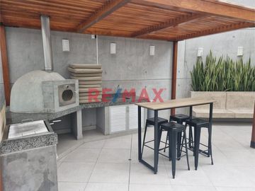 Vive En La Zona Mas Centrica De San Isidro, Con Acceso A Avenidas Principales Como Javier Prado Y Salaverry, A Pocas Cuadras Del Real Plaza De Salaver
