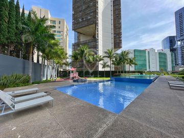 Departamento en  venta Torre Titanium Puerta de Hierro, Zapopan.