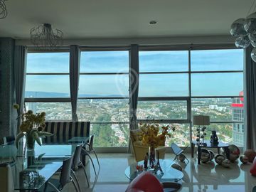 Departamento en  venta Torre Titanium Puerta de Hierro, Zapopan.