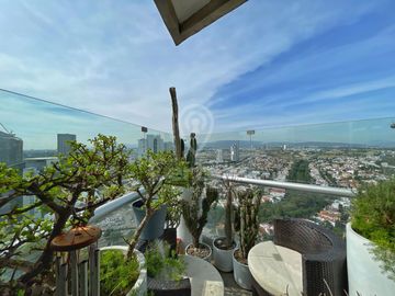 Departamento en  venta Torre Titanium Puerta de Hierro, Zapopan.