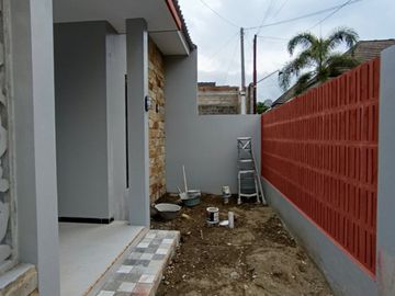 BARU rumah siap huni dekat stadion maguwoharjo
