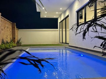 CASA NUEVA CON ALBERCA EN VENTA