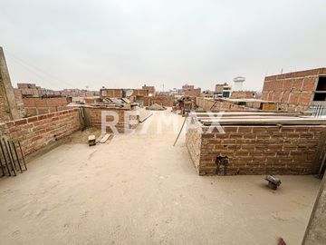 ¡Gran Oportunidad! Casa En Venta En Exclusivo Condominio De Carabayllo Límite Con Puente Piedra