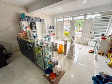 ¡Gran Oportunidad! Casa En Venta En Exclusivo Condominio De Carabayllo Límite Con Puente Piedra