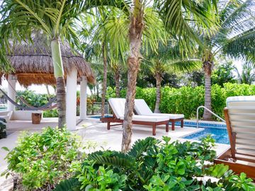 CASA SERRANO - CANAL ACCESS - BOAT - PRIVATE POOL - 3 BR - 4.5 BTR - PUERTO AVENTURAS