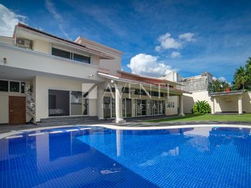 Casa en Venta, SM 15 Centro, Cancún Quintana Roo.
