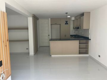 VENDO HERMOSO APARTAMENTO PRIMER PISO KACHIPAY SM