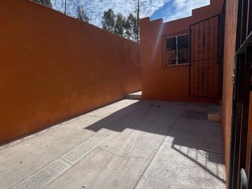 RENTO CASA SIN MUEBLES EN FRACC. MISION ESTACION CERCA AURRERA CAMINANDO, EN UNA PLANTA EN SAN MIGUEL DE ALLENDE, GTO