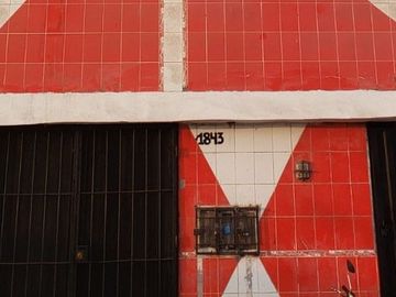 Se Vende local comercial – La Perla  95 m2