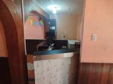 Se Vende local comercial – La Perla  95 m2