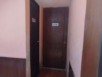 Se Vende local comercial – La Perla  95 m2