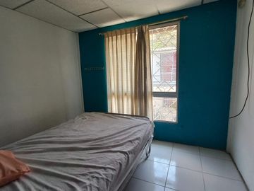 VENTA DE CASA DE 2 PISOS EN URBANIZACION BEATA MERCEDES MOLINA
