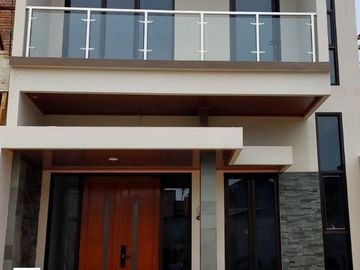 Rumah GV Juanda Dekat Margonda, Baru 2 LANTAI, Mewah Harga Murah di Sukmajaya Kota Depok Jual Dijual