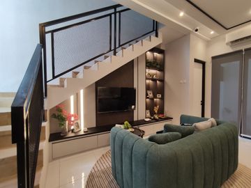 Rumah Cande+Kolam Renang Pondok Cabe, Baru Murah,Pamulang Tangsel Kota Tangerang Selatan Jual Dijual