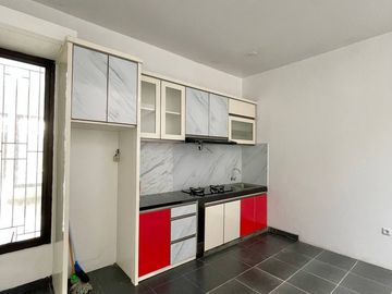Rumah Bamb.Prm. (BAMBU APUS-BINTARO) Murah 2 LANTAI Mewah Tangsel Kota Tangerang Selatan Jual Dijual