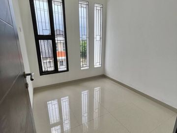 Rumah Bamb.Prm. (BAMBU APUS-BINTARO) Murah 2 LANTAI Mewah Tangsel Kota Tangerang Selatan Jual Dijual