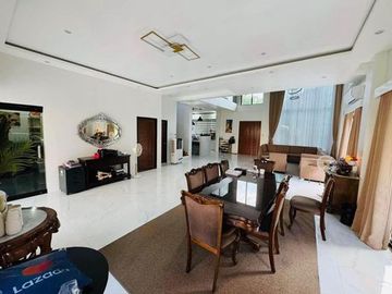 Modern House and Lot for Sale at Beverly Hills Antipolo City