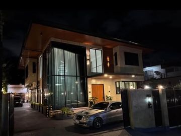 Modern House and Lot for Sale at Beverly Hills Antipolo City