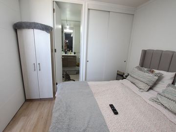 Se Vende Hermoso Departamento En Diagonal Santa Elena