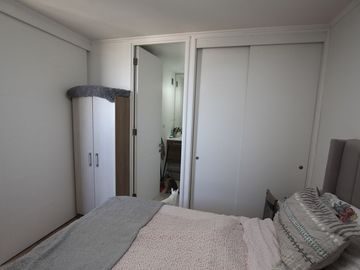Se Vende Hermoso Departamento En Diagonal Santa Elena