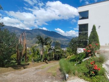 💥VENDO💥Casa Campestre en el exclusivo sector de Copacabana Barrio Pedregal parte alta Parcelación El Paraíso.