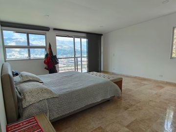 💥VENDO💥Casa Campestre en el exclusivo sector de Copacabana Barrio Pedregal parte alta Parcelación El Paraíso.
