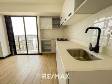 Departamento Duplex De Estreno En Venta En Barranco, Cerca Al Mar