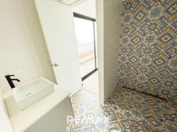 Departamento Duplex De Estreno En Venta En Barranco, Cerca Al Mar