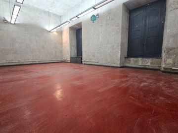 EN VENTA HERMOSA CASONA