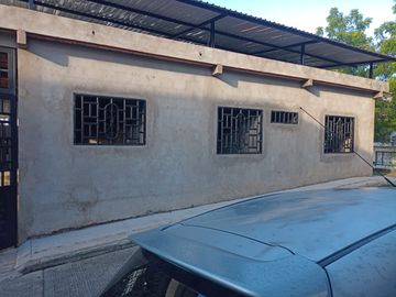 VENTA DE CASA EN MELGAR EN OBRA GRIS