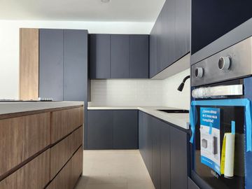 Casa Nueva de 4 habitaciones en Fracc privado, zona Monte Magno, 1 recamara en PB
