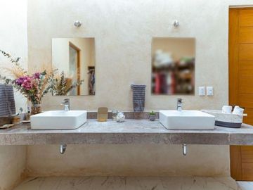 Casa con jardín y alberca privada, en venta, Rejoyada, Mérida