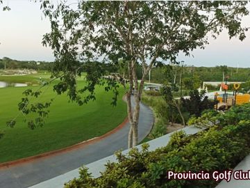 Casa con jardín y alberca privada, en venta, Rejoyada, Mérida