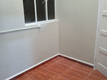 Alquiler de Departamento Primer Piso Lince