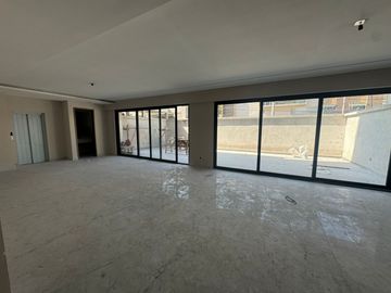 ¡EXCLUSIVO DEPTO. EN TECAMACHALCO! LUJO, AMPLITUD Y TERRAZAS IMPRESIONANTES